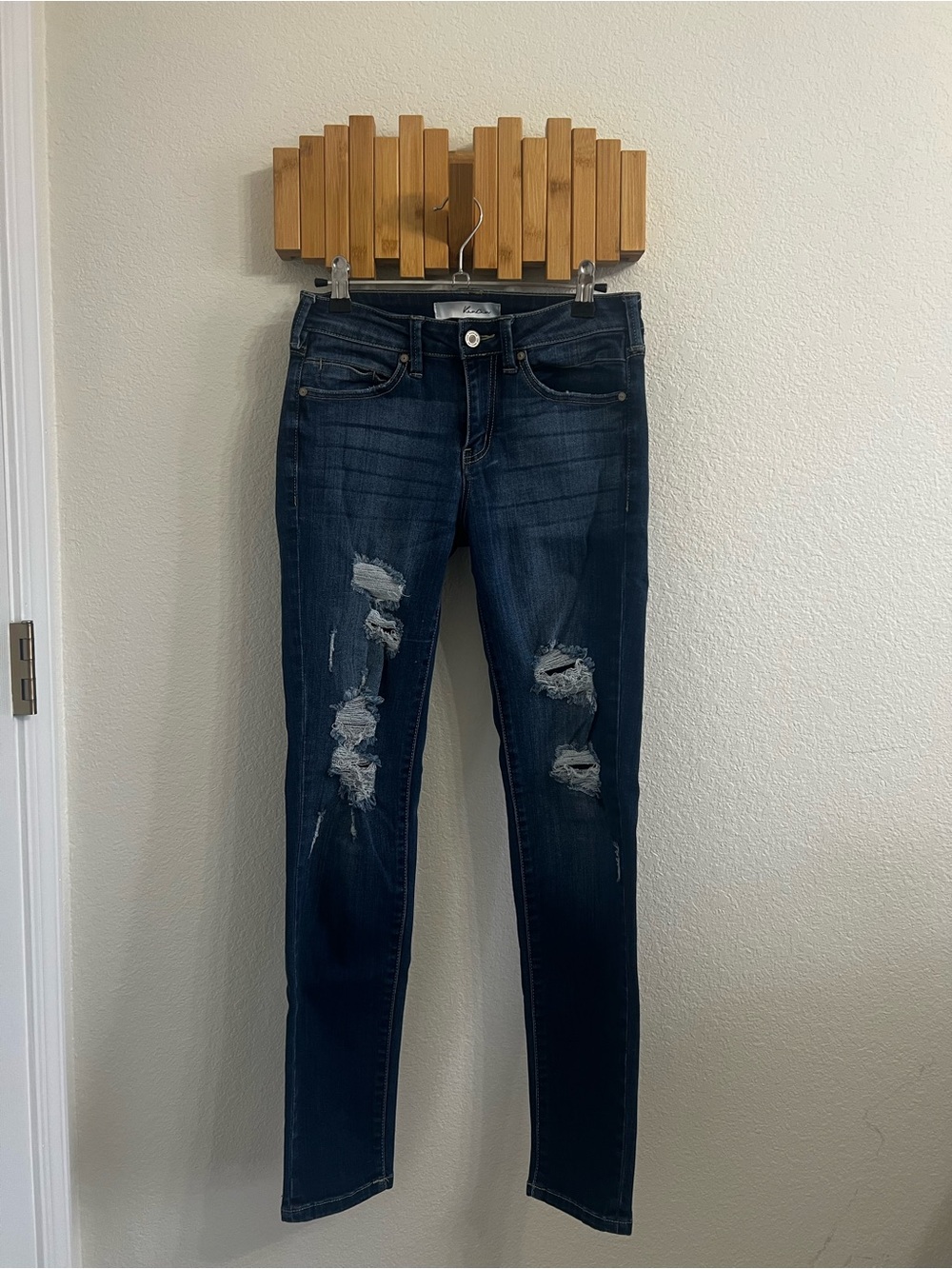 KanCan Distressed Skinny Jeans